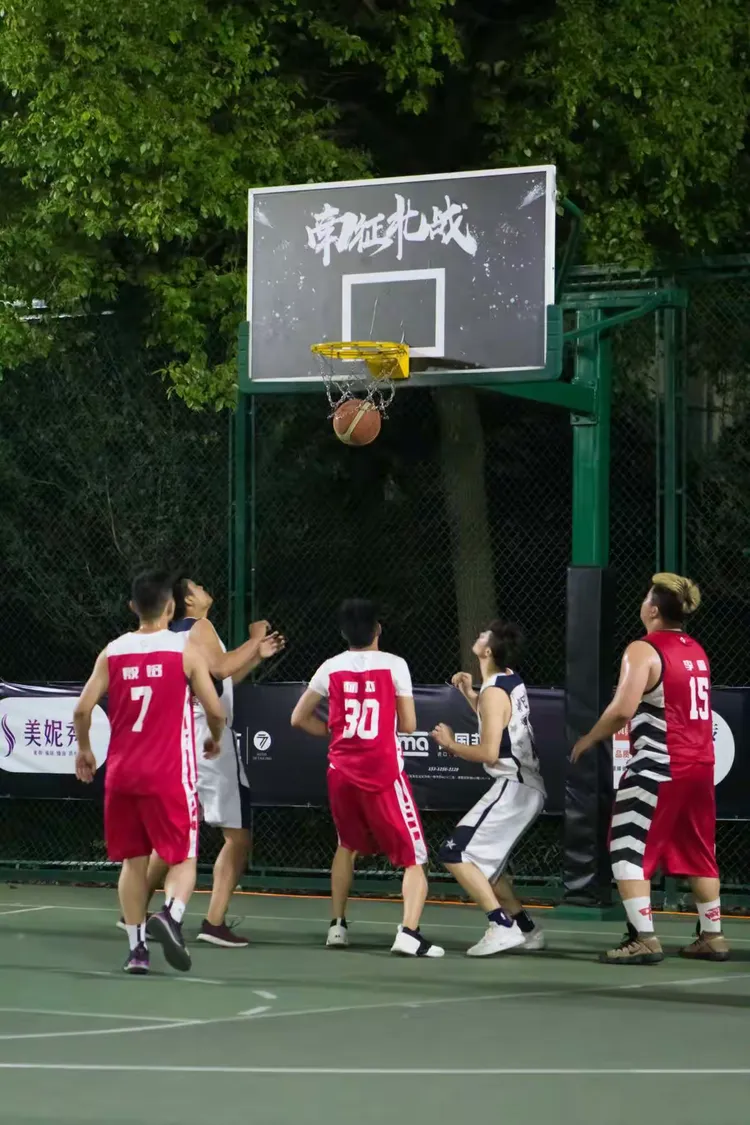 吉辉，吉辉马术俱乐部